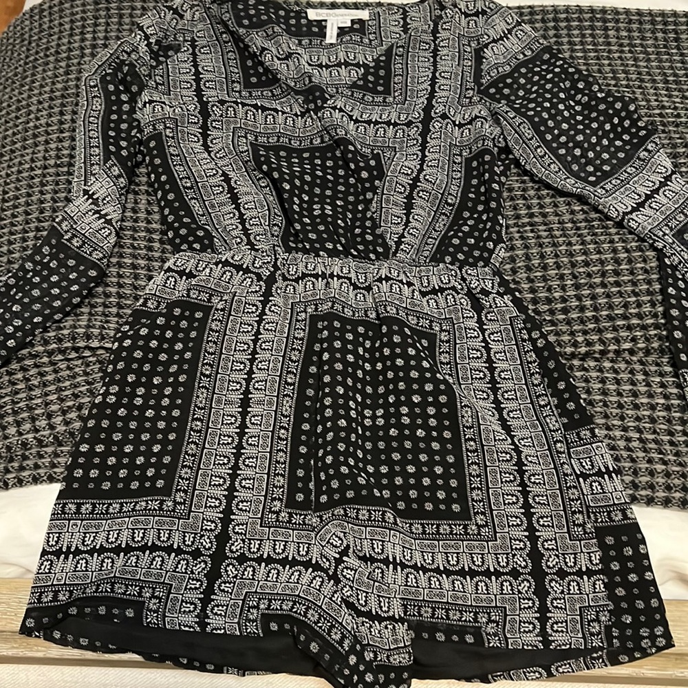 BCBG generation XXS romper